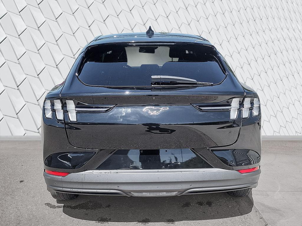 2022 Ford Mustang Mach-E Select AWD — photo 5