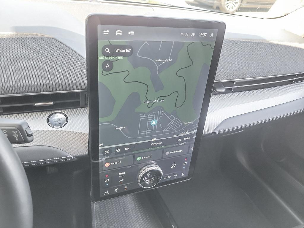 2022 Ford Mustang Mach-E Select AWD — photo 18