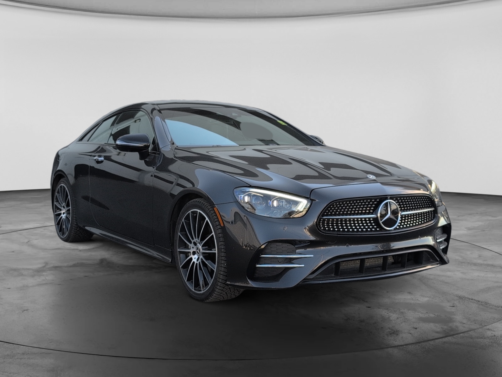 2022 Mercedes-Benz E-Class E 450 4MATIC Coupe — photo 3