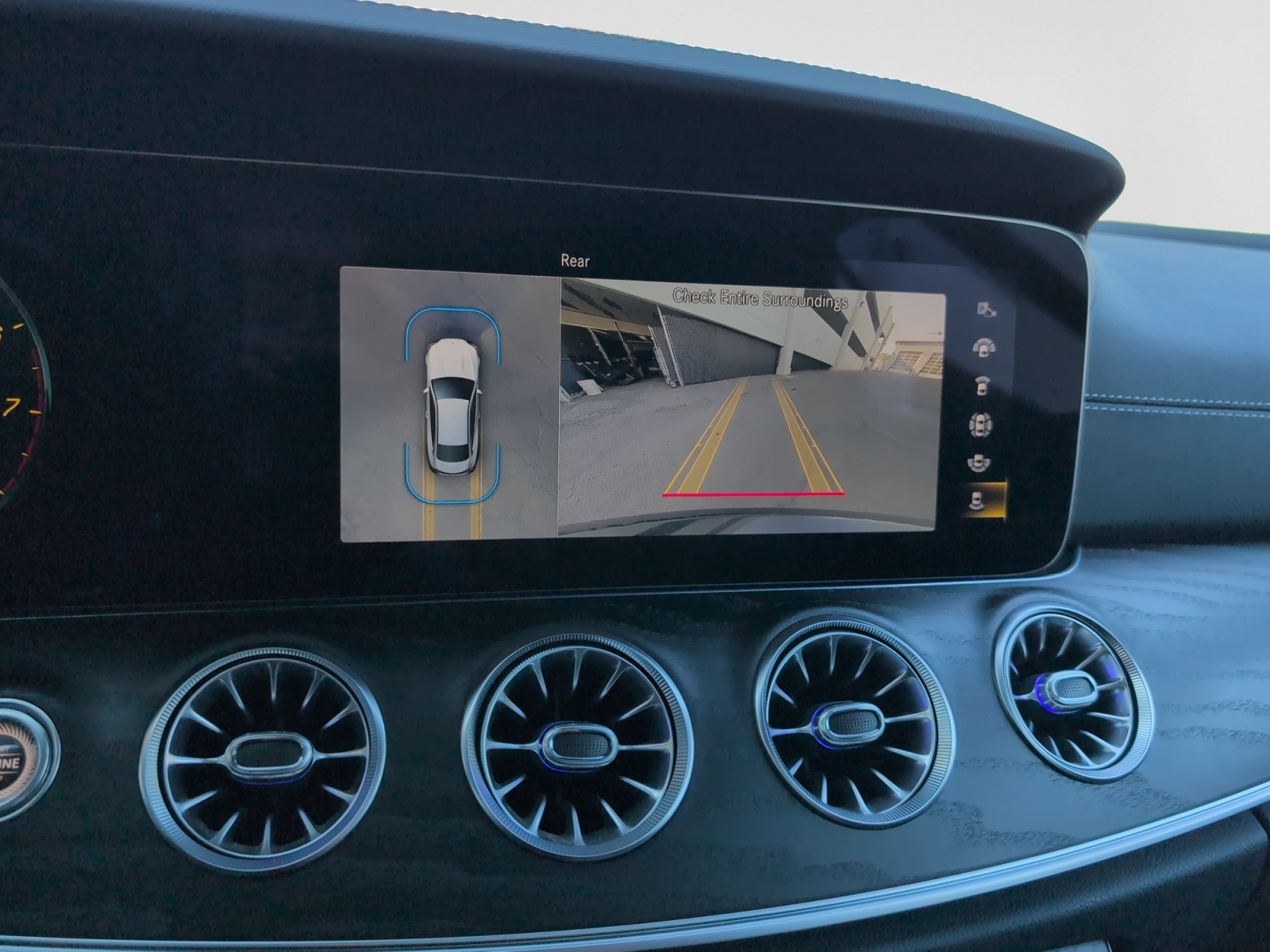 2022 Mercedes-Benz E-Class E 450 4MATIC Coupe — photo 16