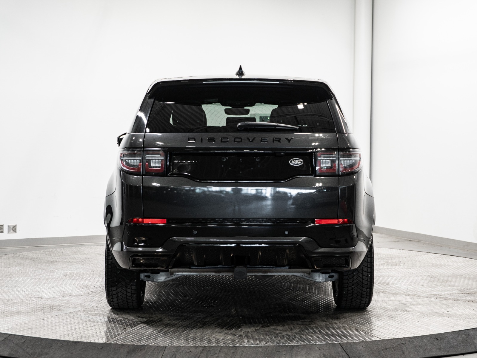 2023 Land Rover Discovery Sport R-Dynamic HSE 4WD — photo 6