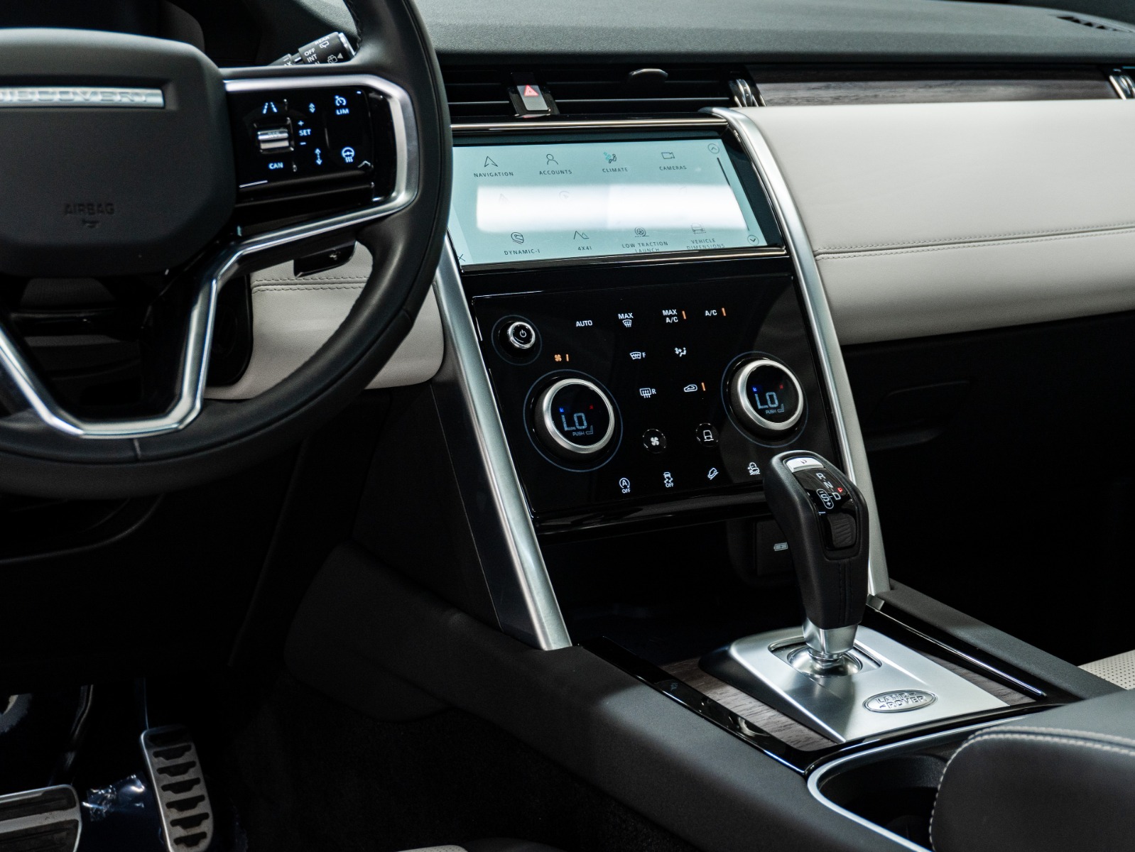 2023 Land Rover Discovery Sport R-Dynamic HSE 4WD — photo 18