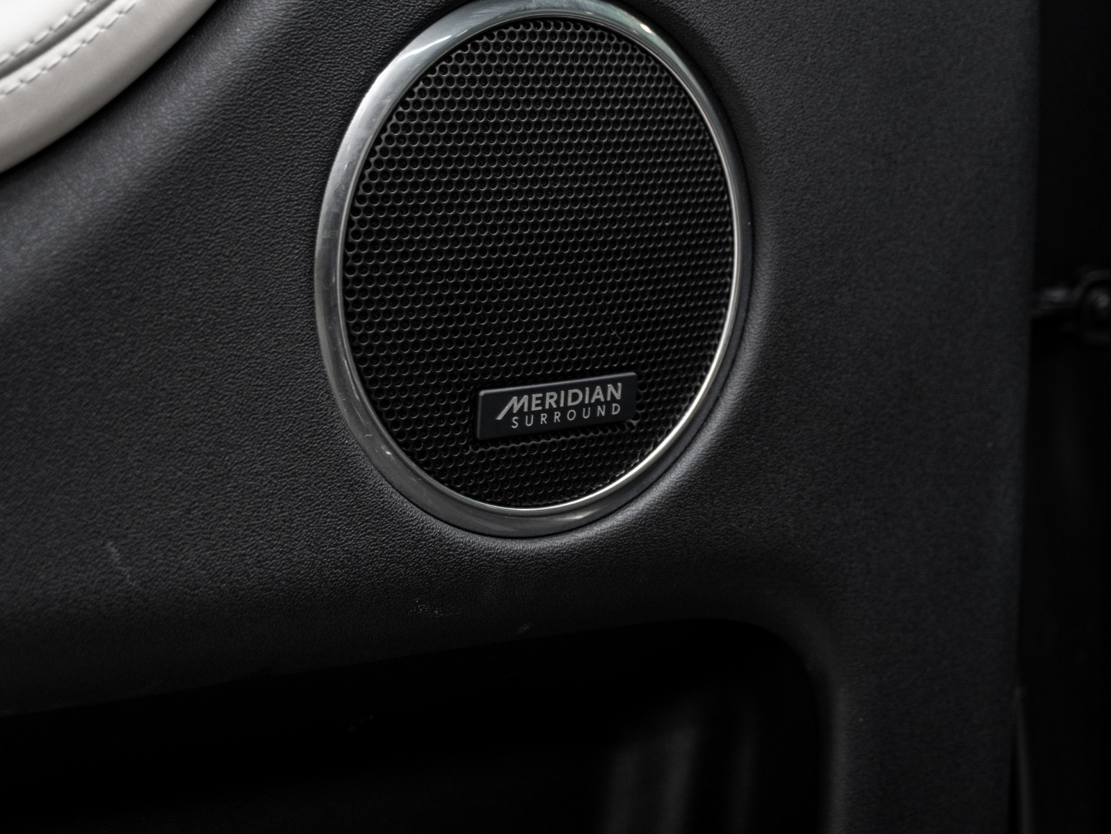 2023 Land Rover Discovery Sport R-Dynamic HSE 4WD — photo 29