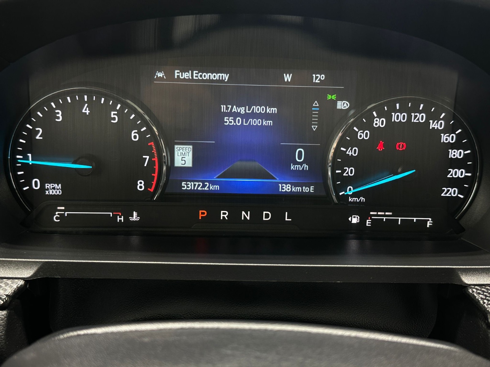 2023 Ford Explorer ST-Line 4WD — photo 15