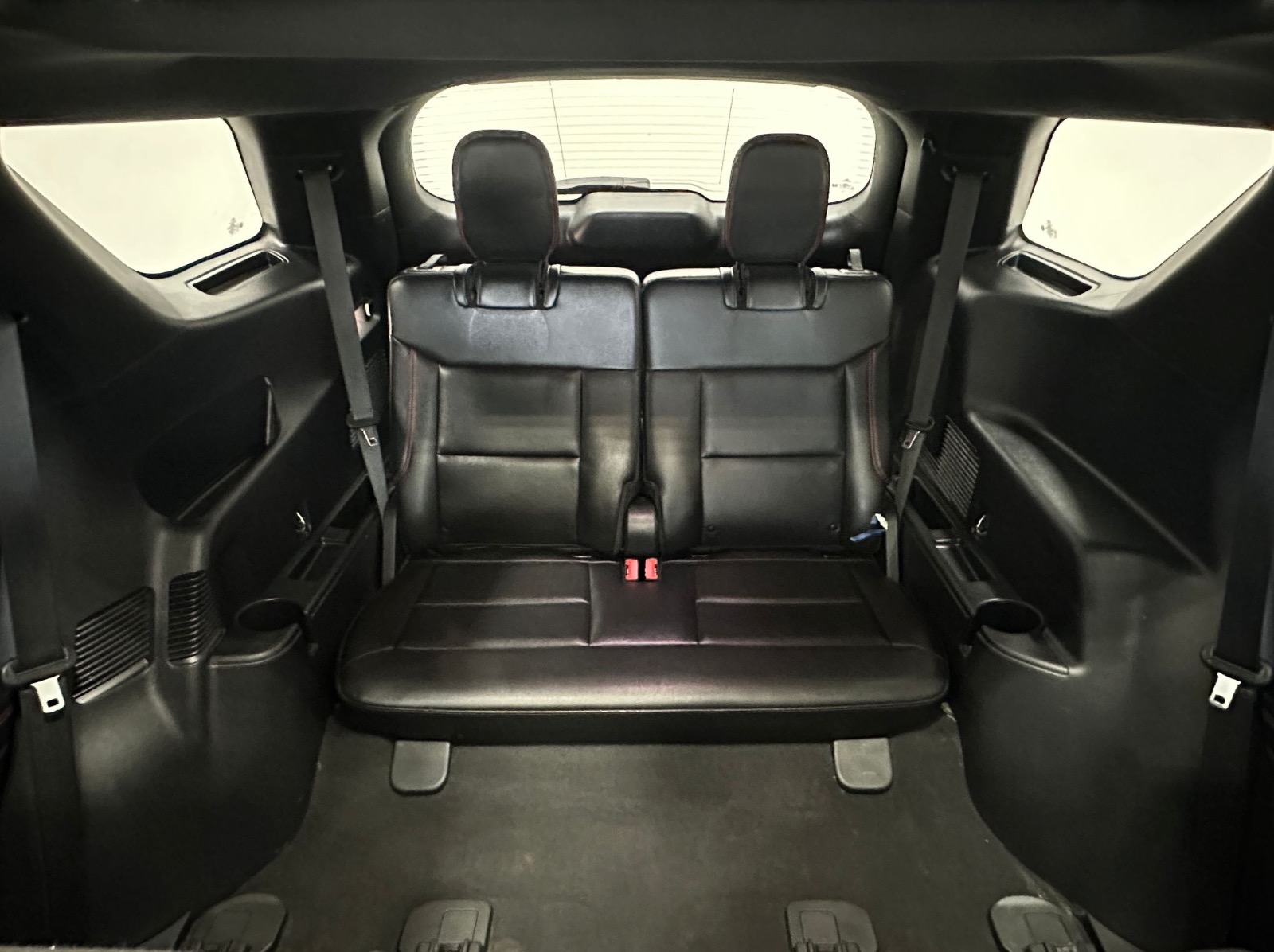 2023 Ford Explorer ST-Line 4WD — photo 25
