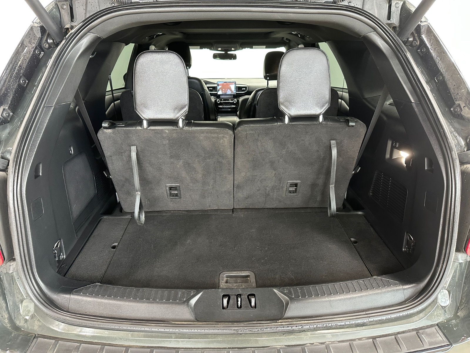 2023 Ford Explorer ST-Line 4WD — photo 26