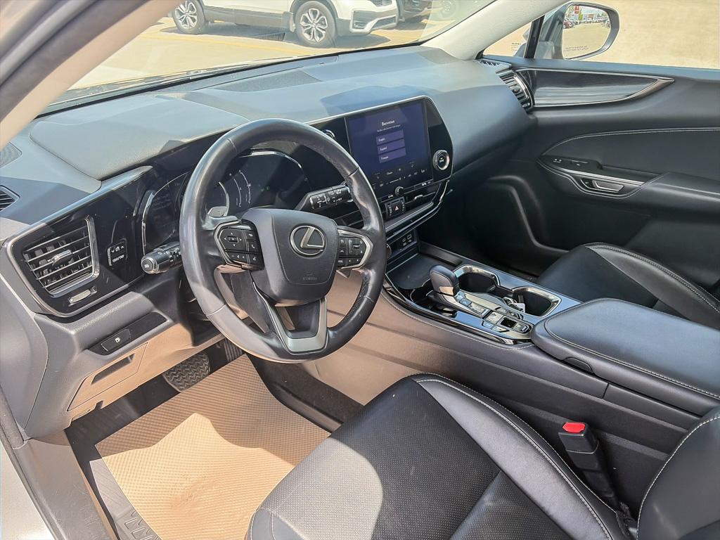2023 Lexus NX NX 250 AWD — photo 12