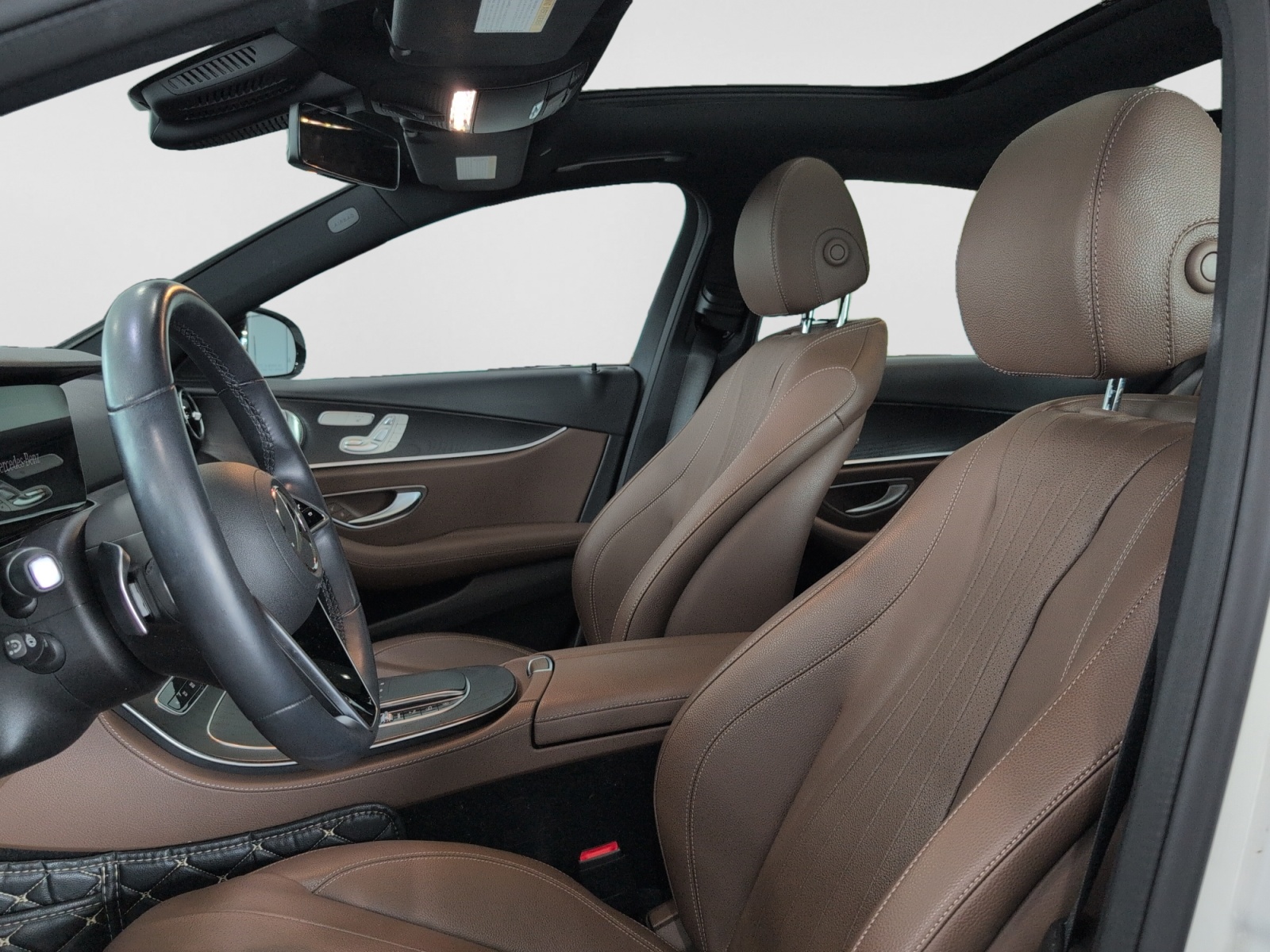 2022 Mercedes-Benz E-Class E 350 4MATIC Sedan — photo 10