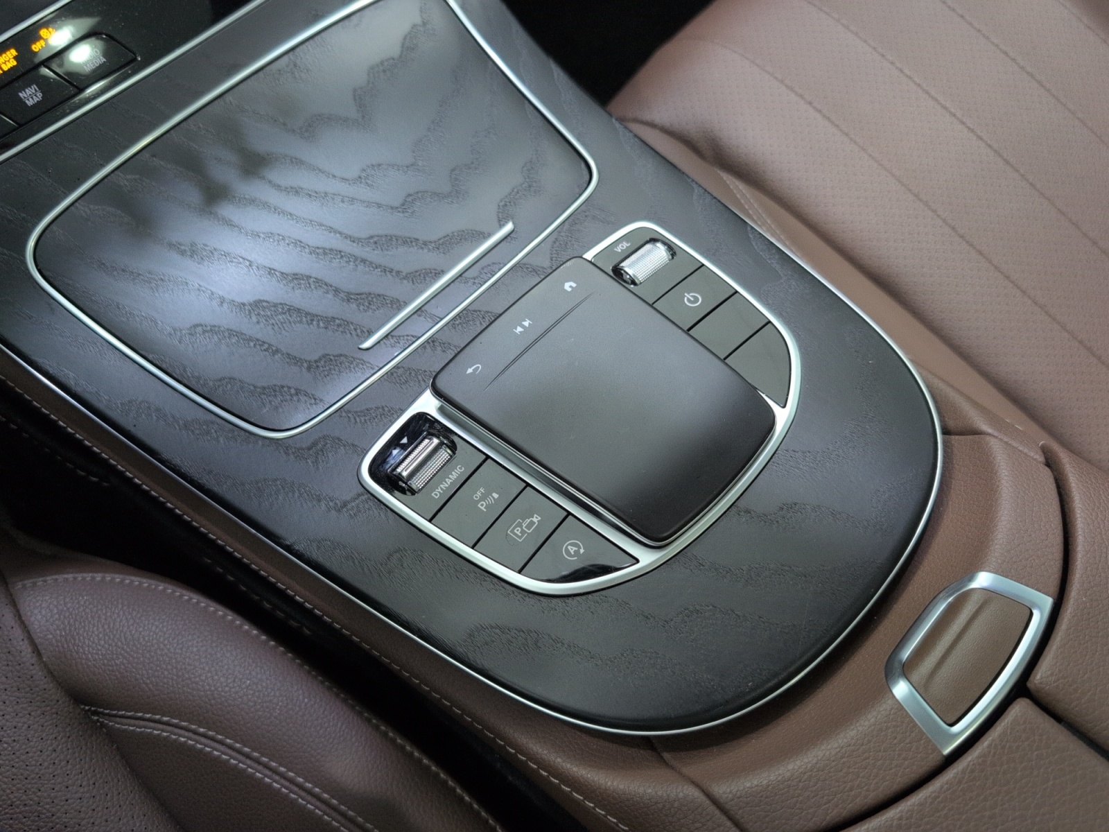 2022 Mercedes-Benz E-Class E 350 4MATIC Sedan — photo 15