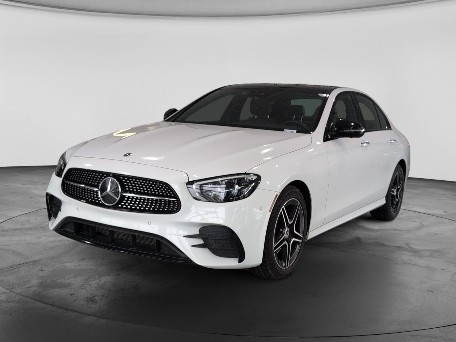 2022 Mercedes-Benz E-Class E 350 4MATIC Sedan — photo 1