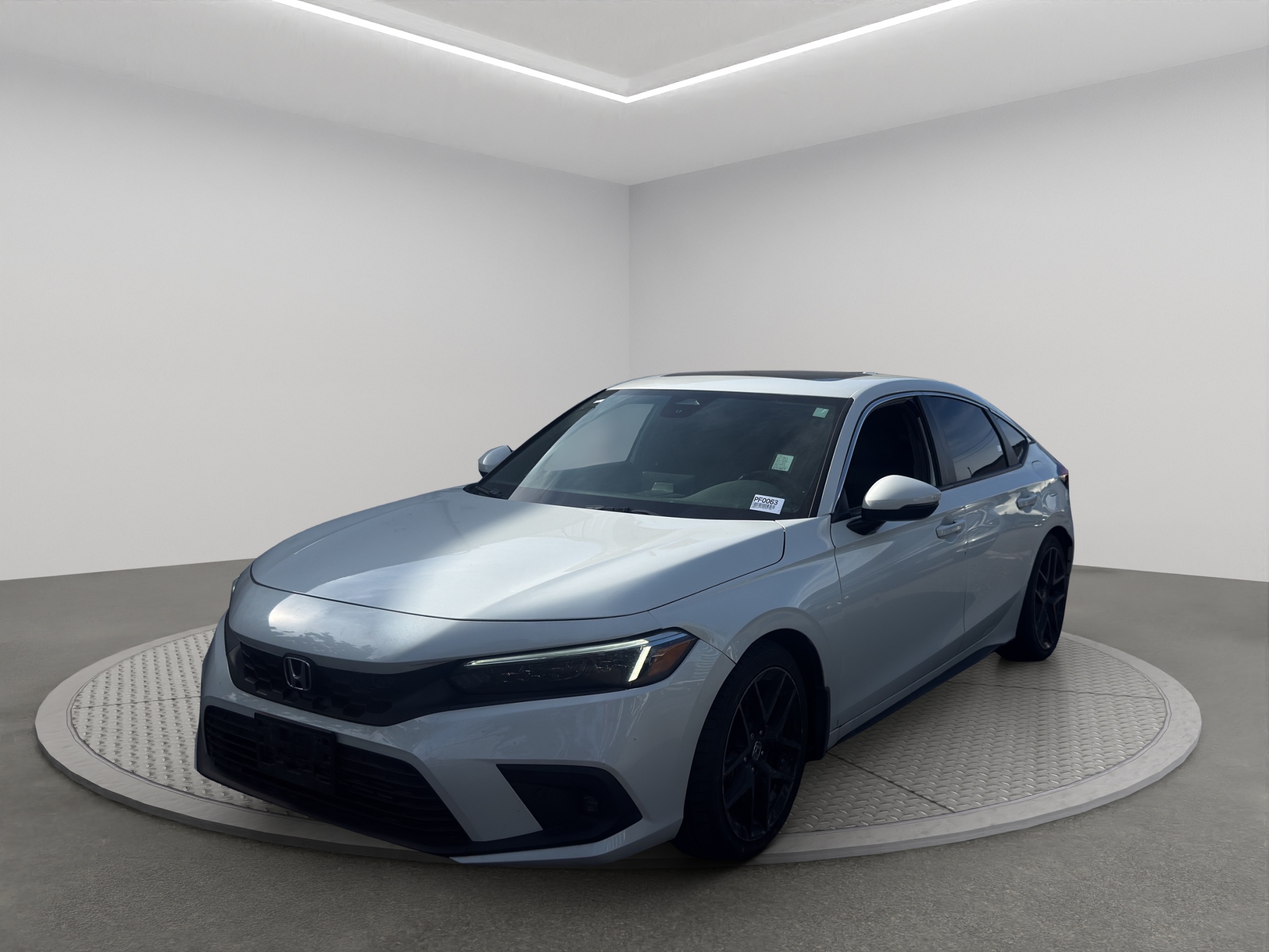 2024 Honda Civic Hatchback Sport Touring CVT — photo 1