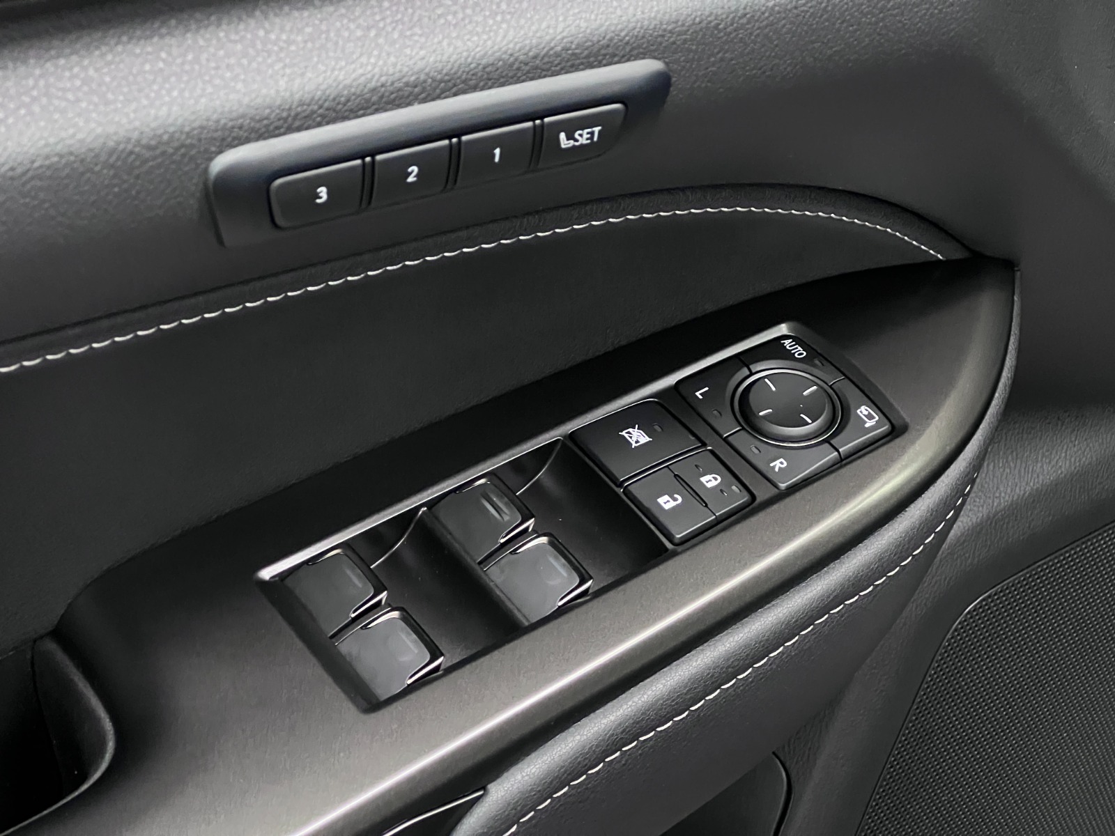 2024 Lexus NX NX 350 AWD — photo 25