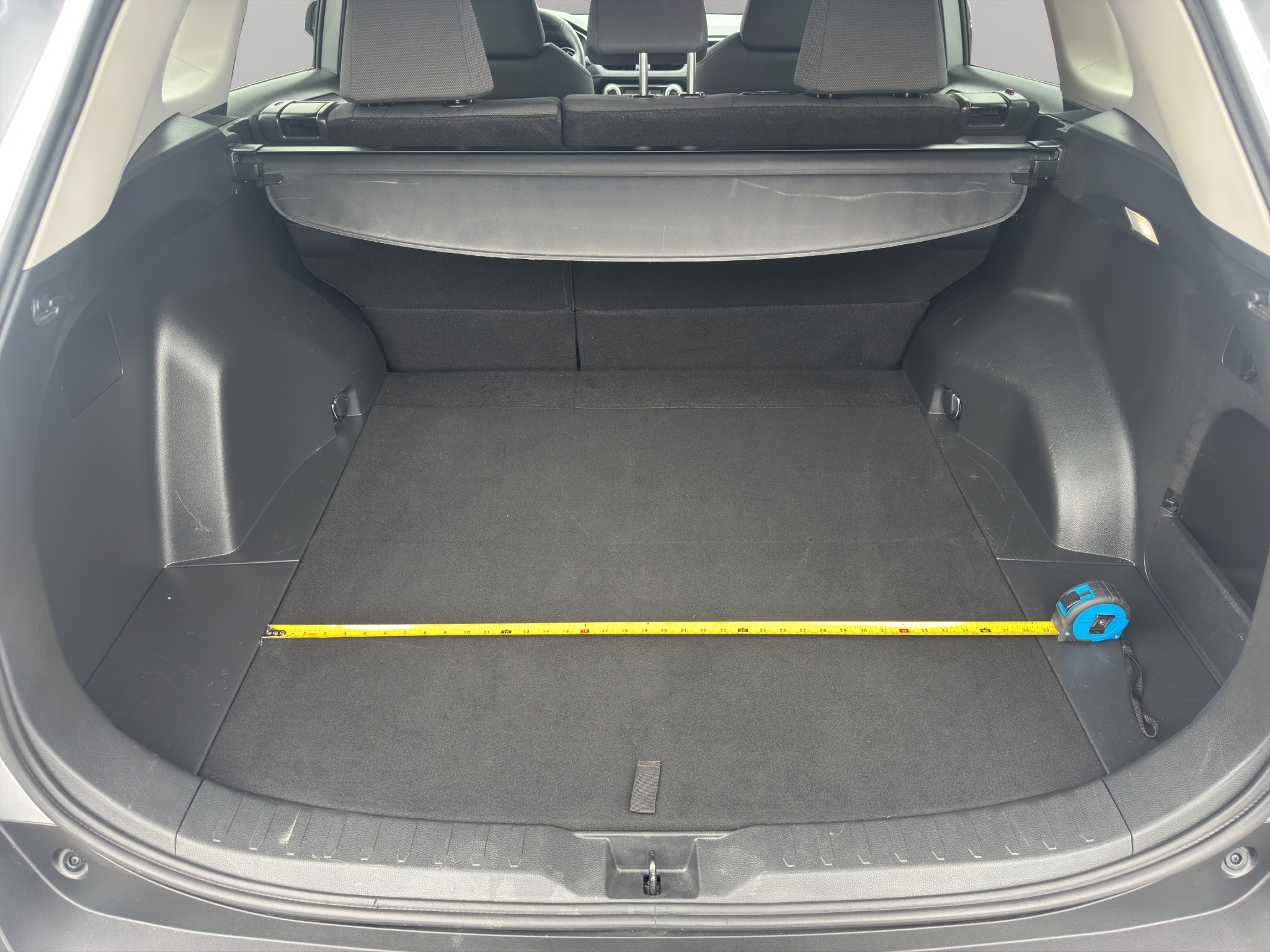 2024 Toyota RAV4 XLE AWD — photo 8