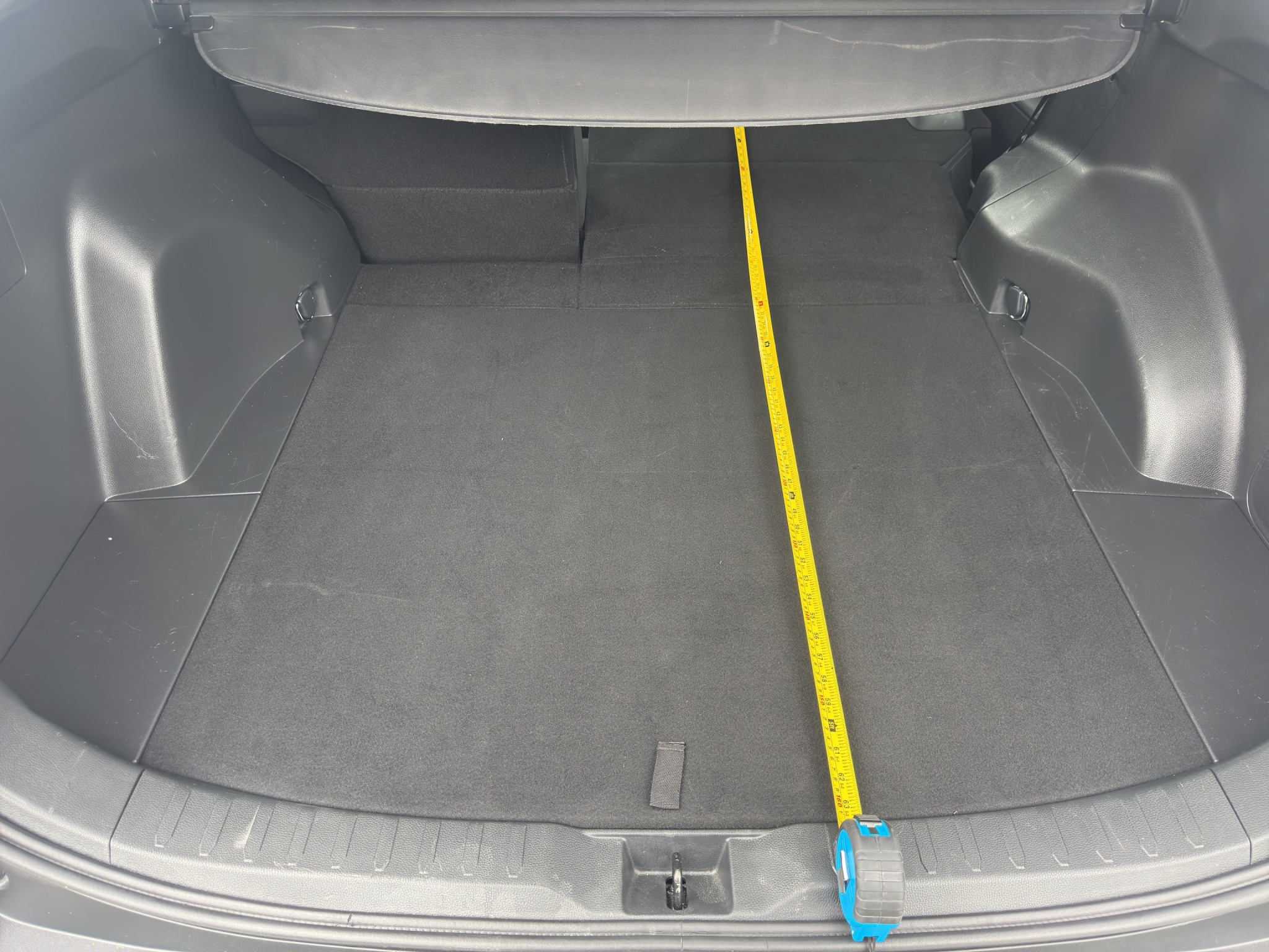 2024 Toyota RAV4 XLE AWD — photo 10