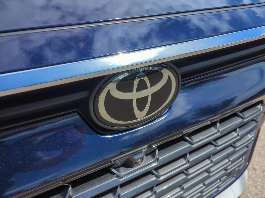 2024 Toyota Grand Highlander Hybrid Platinum AWD — photo 9