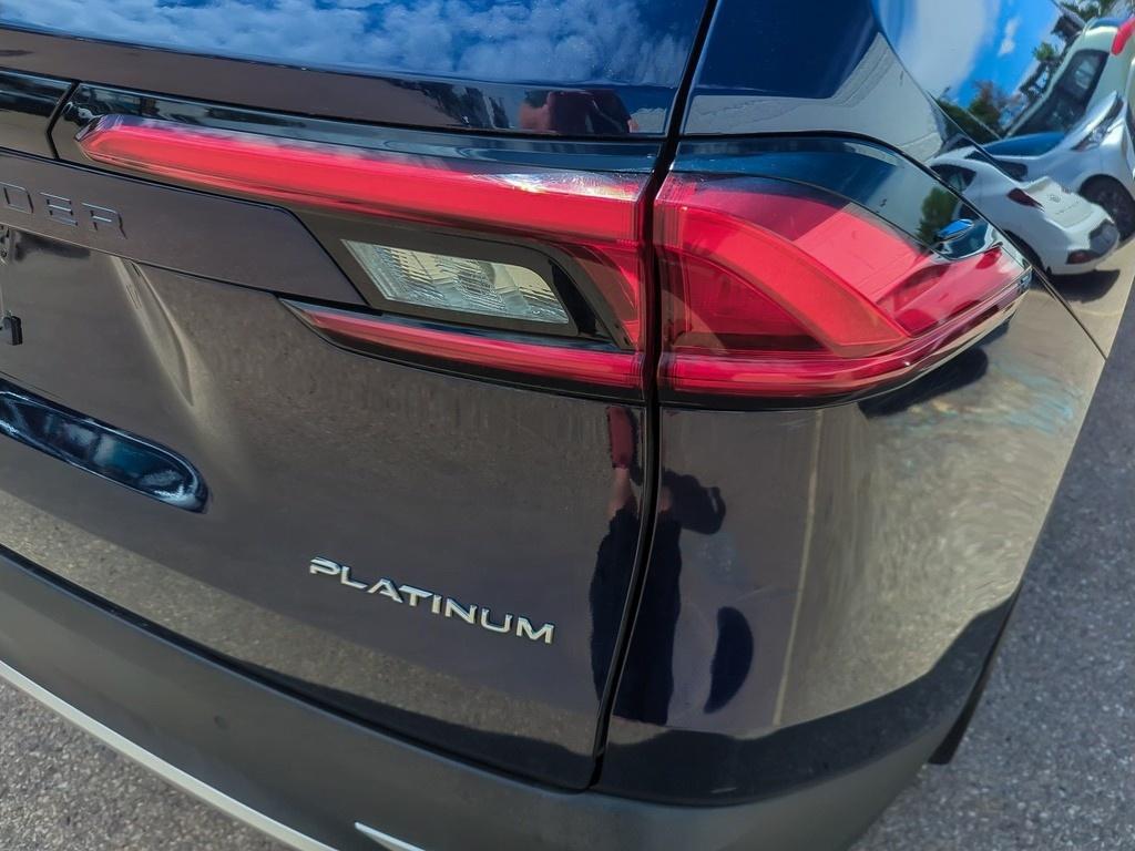 2024 Toyota Grand Highlander Hybrid Platinum AWD — photo 11