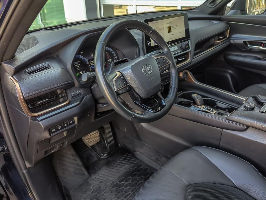 2024 Toyota Grand Highlander Hybrid Platinum AWD — photo 13