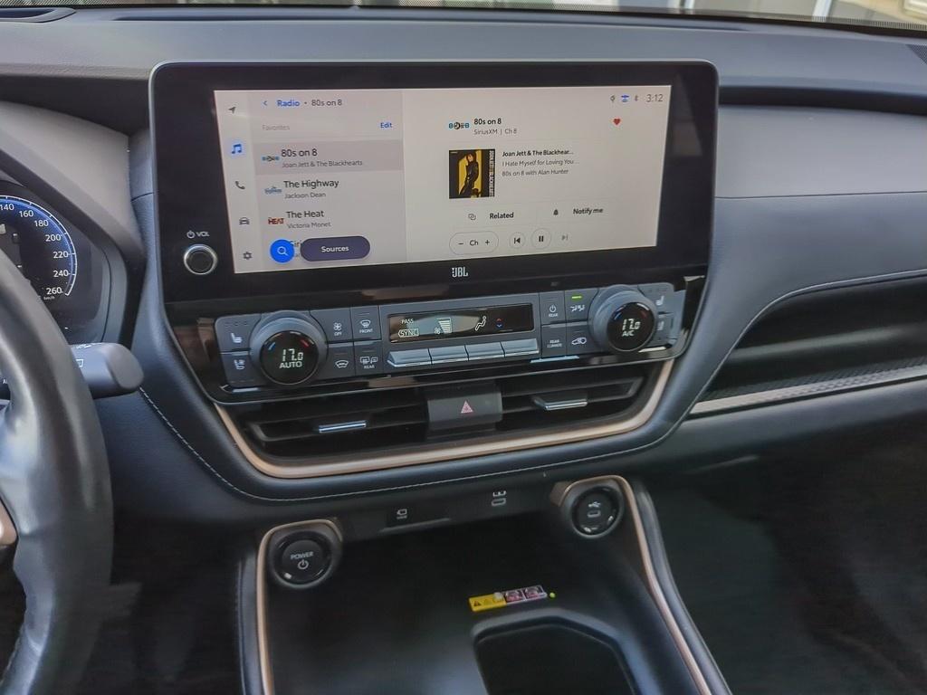 2024 Toyota Grand Highlander Hybrid Platinum AWD — photo 19