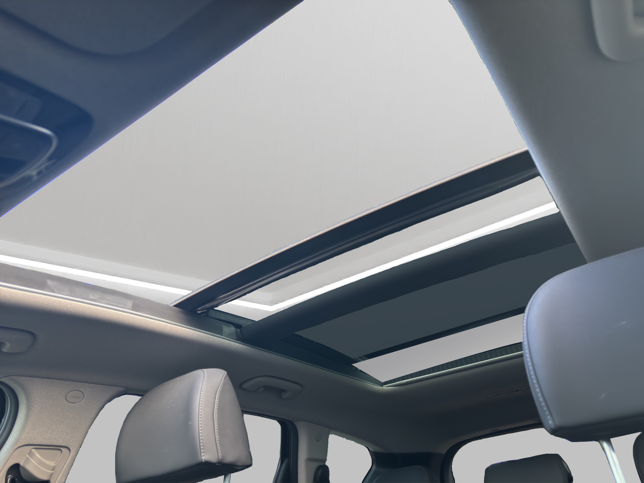 2023 Hyundai Santa Fe Hybrid Luxury AWD — photo 16