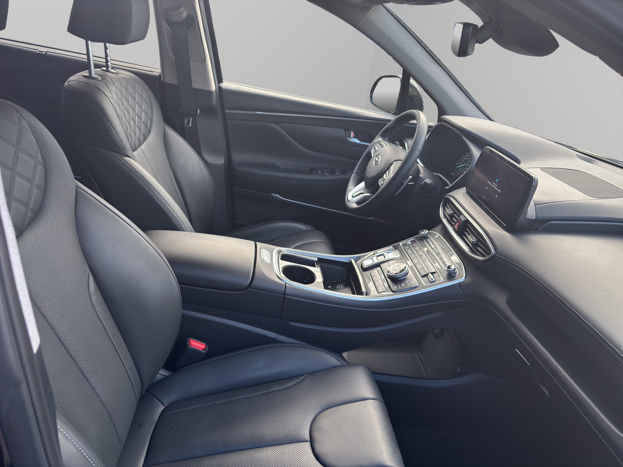 2023 Hyundai Santa Fe Hybrid Luxury AWD — photo 17