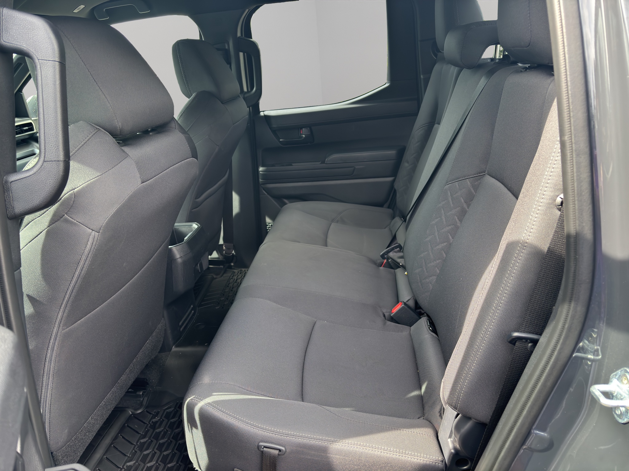 2024 Toyota Tacoma 4x4 Double Cab Auto SB — photo 17
