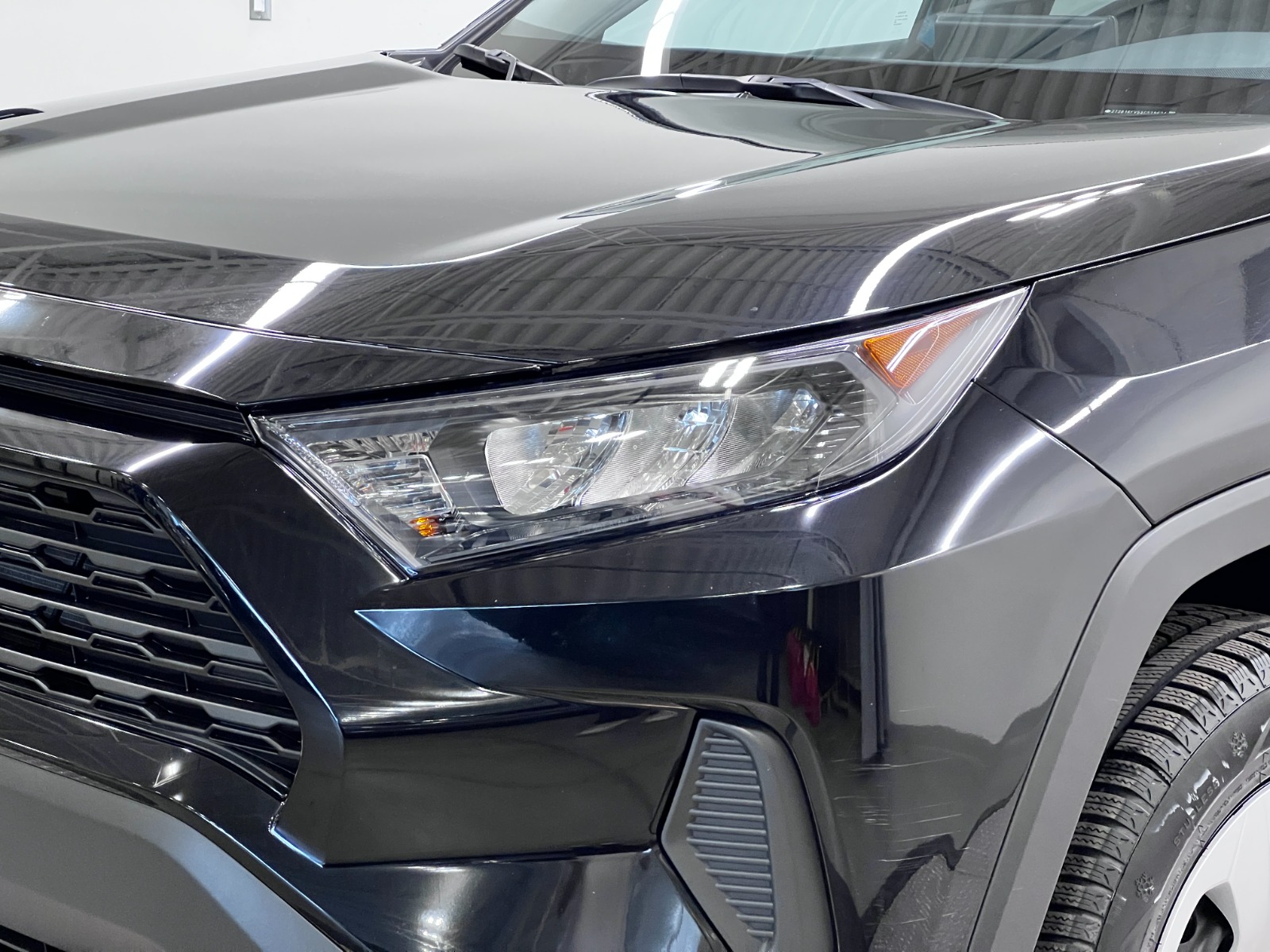 2025 Toyota RAV4 LE AWD — photo 11