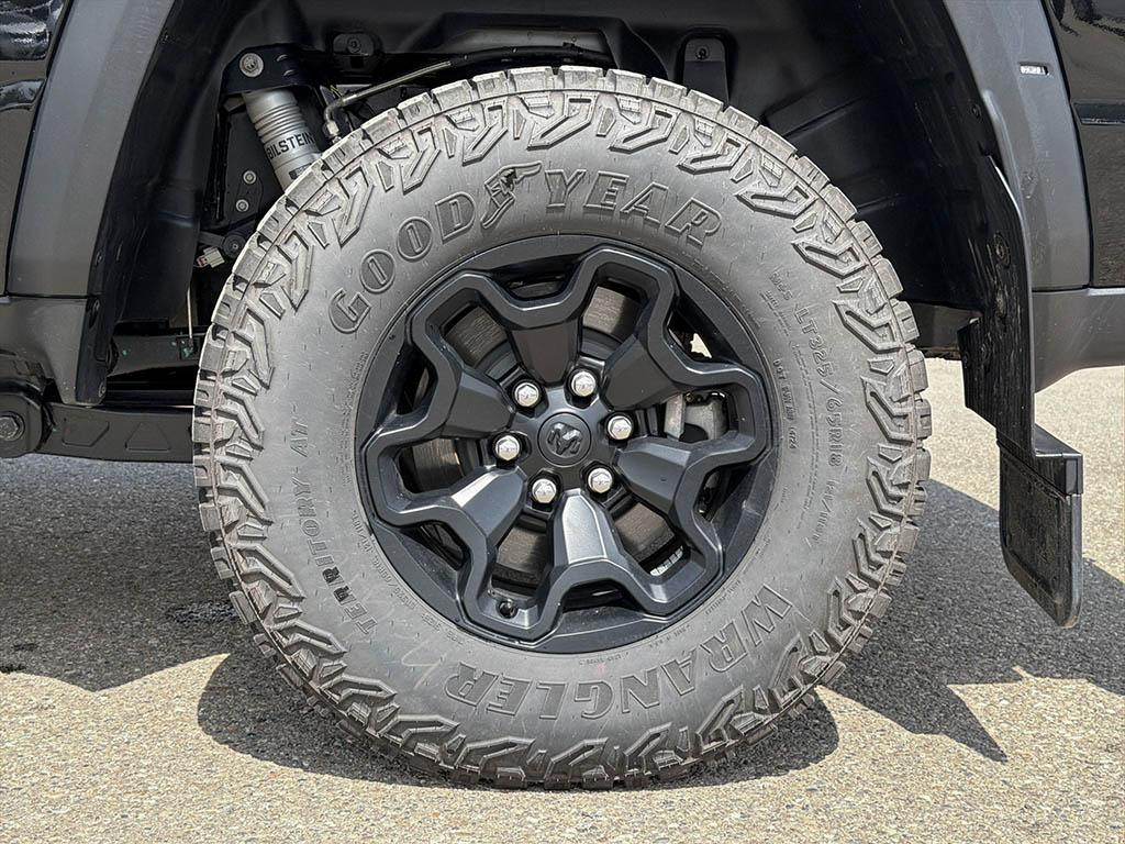 2025 Ram 1500 RHO 4x4 Crew Cab 5'7" Box — photo 6