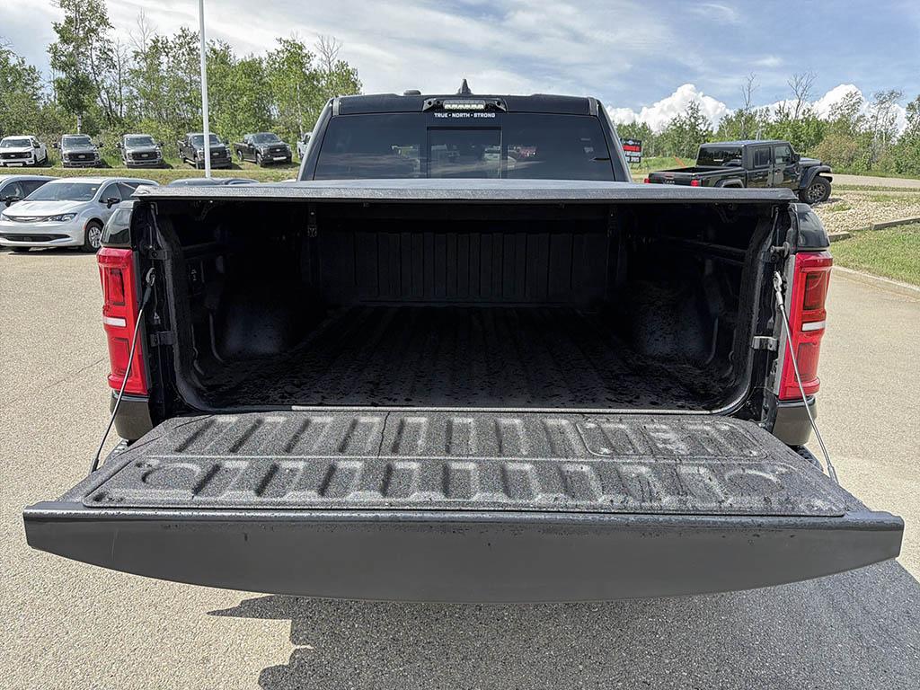 2025 Ram 1500 RHO 4x4 Crew Cab 5'7" Box — photo 12