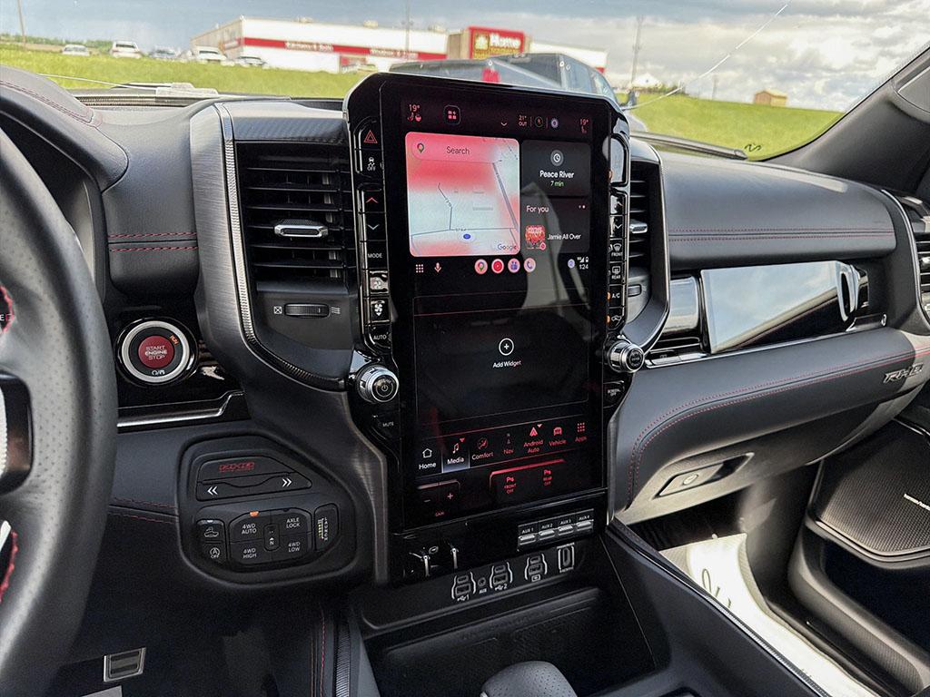 2025 Ram 1500 RHO 4x4 Crew Cab 5'7" Box — photo 19