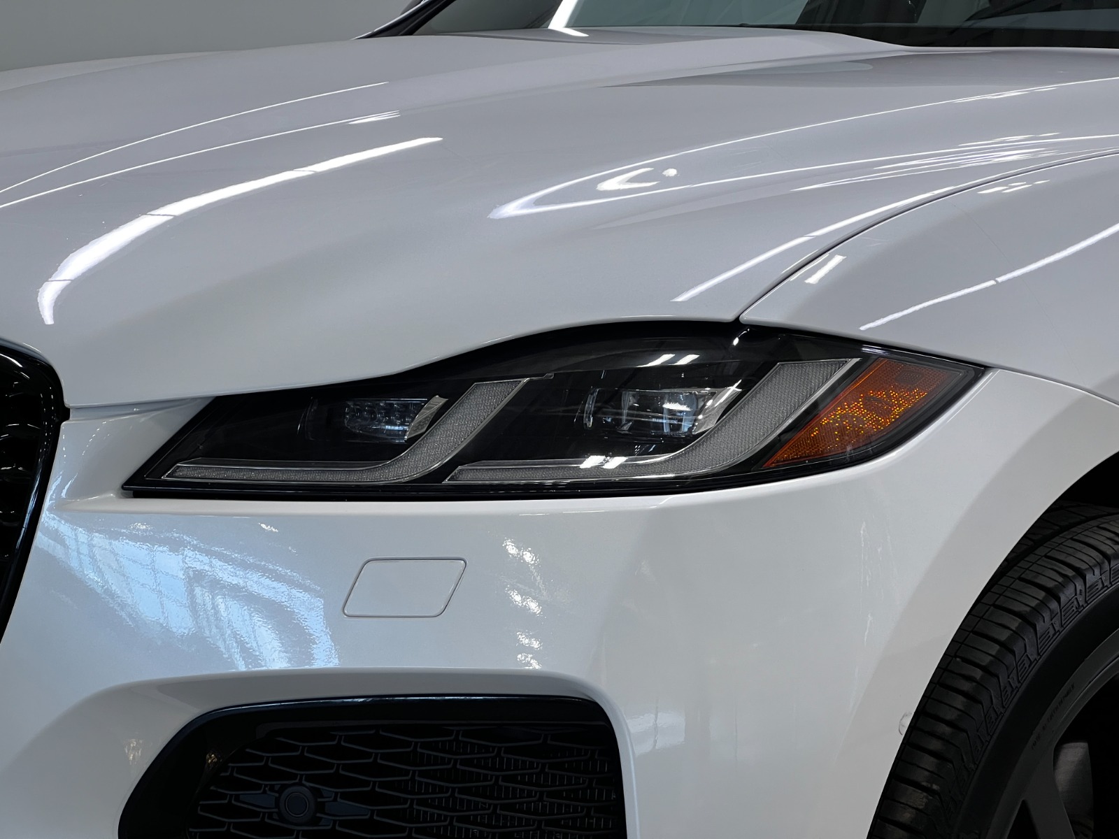2024 Jaguar F-PACE R-Dynamic S P400 Auto — photo 14