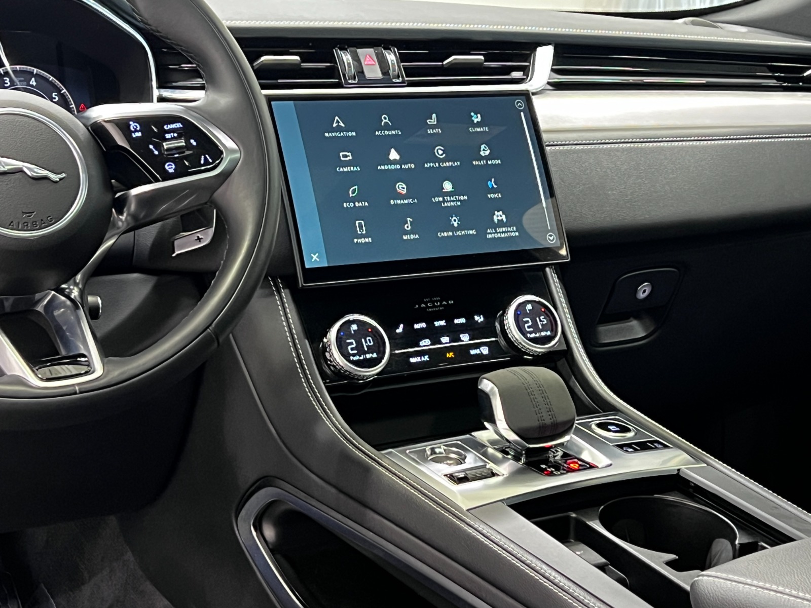 2024 Jaguar F-PACE R-Dynamic S P400 Auto — photo 19