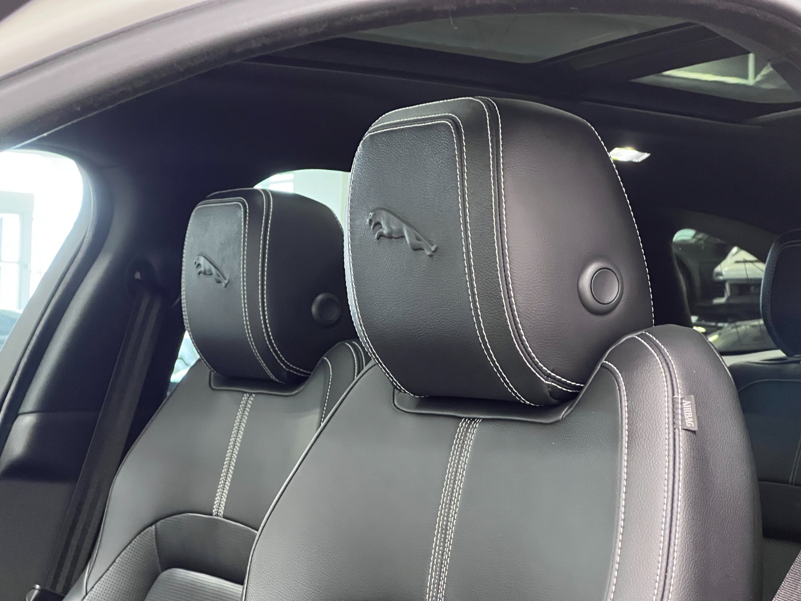 2024 Jaguar F-PACE R-Dynamic S P400 Auto — photo 26
