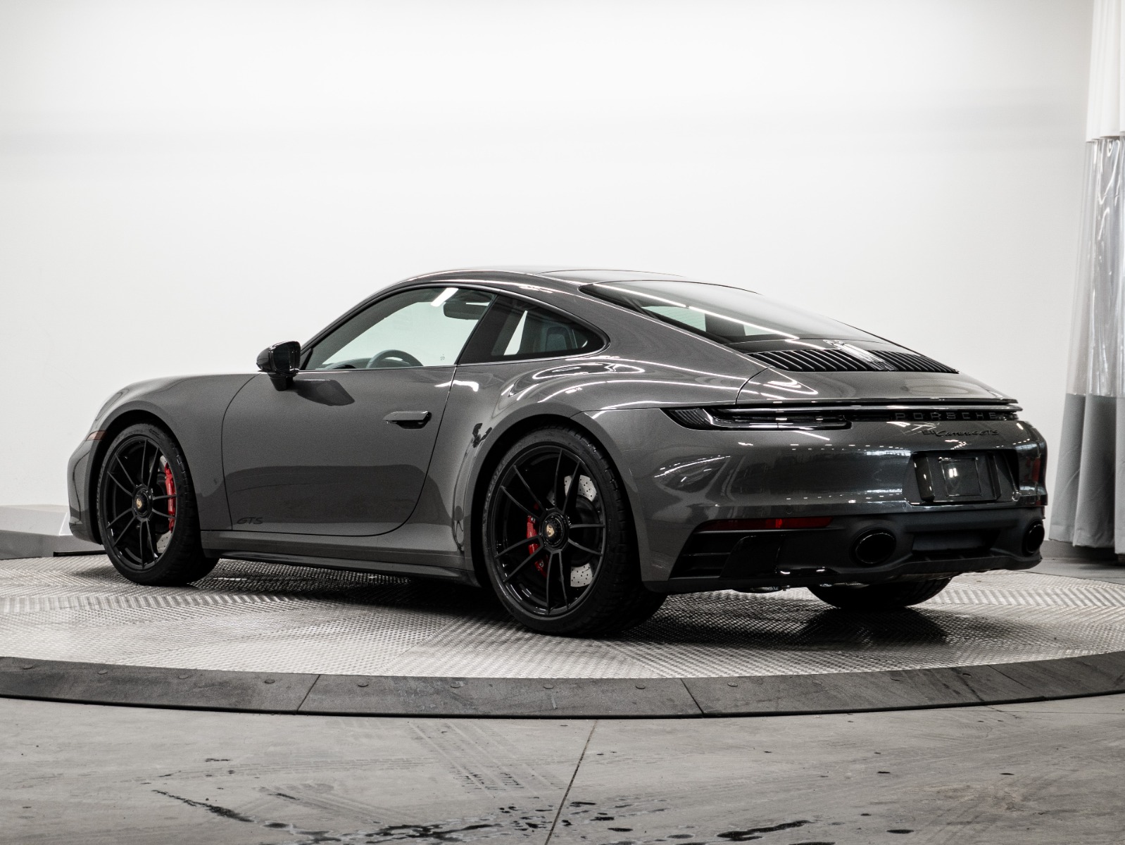 2023 Porsche 911 Carrera 4 GTS Coupe — photo 3