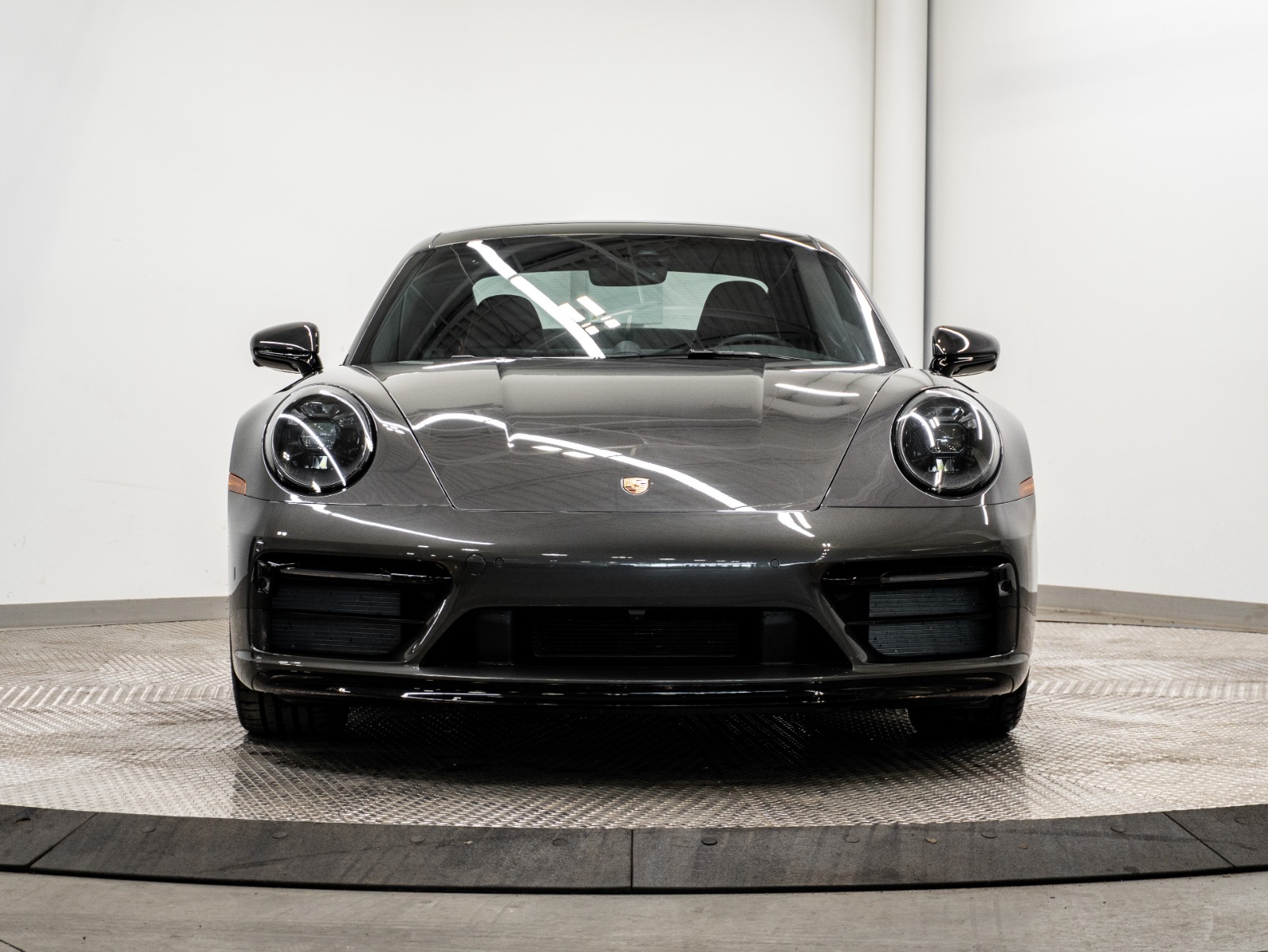 2023 Porsche 911 Carrera 4 GTS Coupe — photo 8