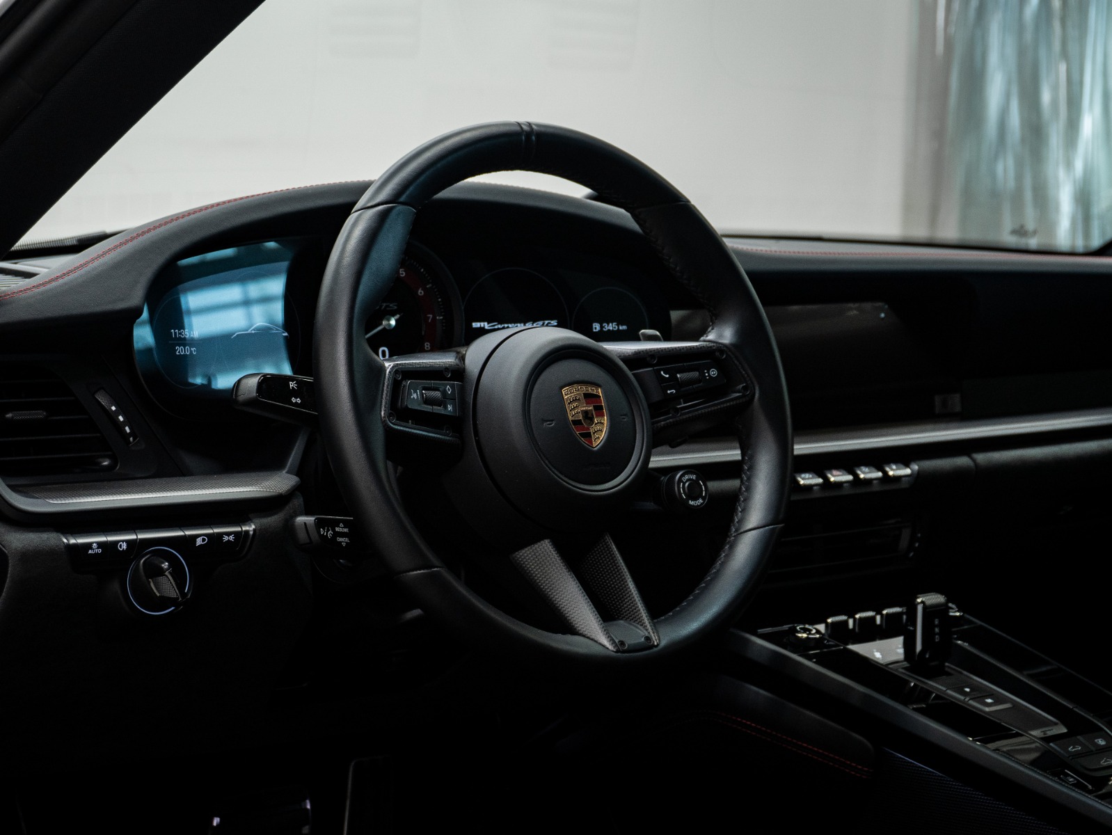 2023 Porsche 911 Carrera 4 GTS Coupe — photo 32