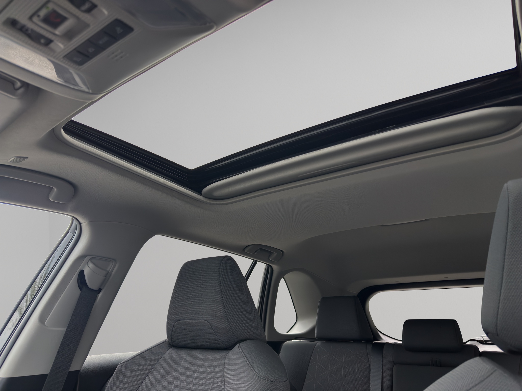 2025 Toyota RAV4 XLE AWD — photo 17