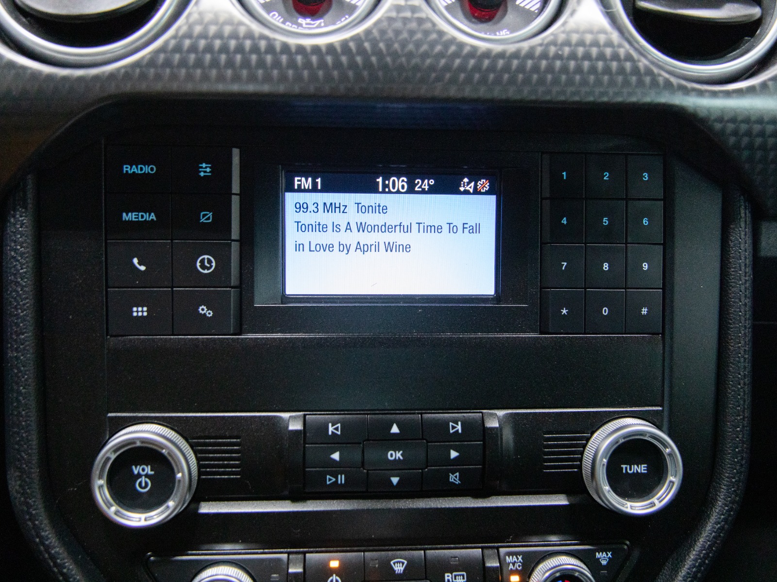 2021 Ford Mustang GT Fastback — photo 26