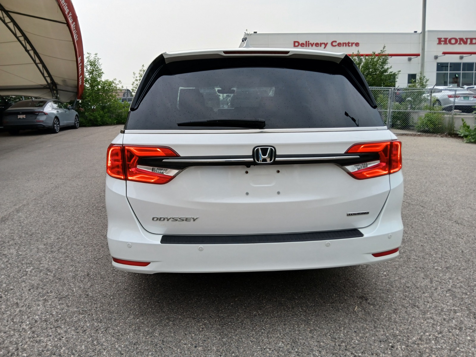 2024 Honda Odyssey Touring Auto — photo 5