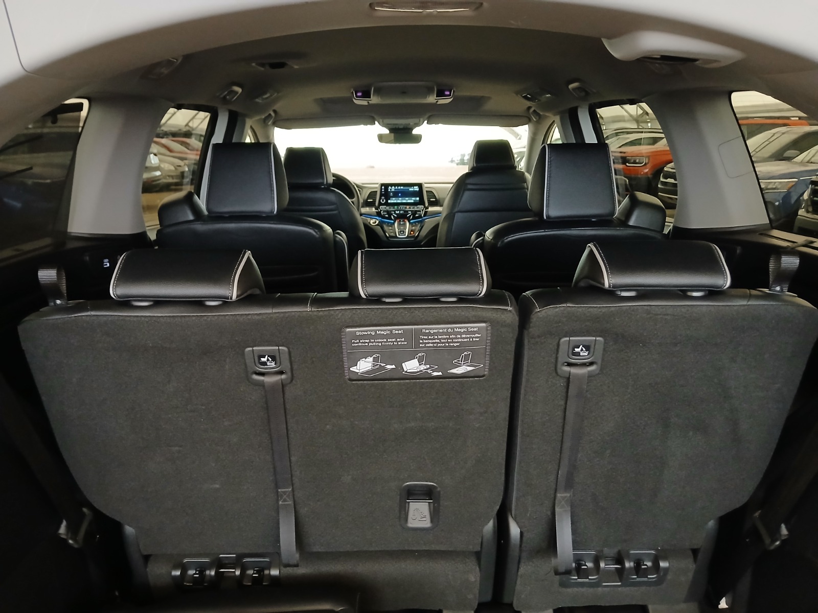 2024 Honda Odyssey Touring Auto — photo 27