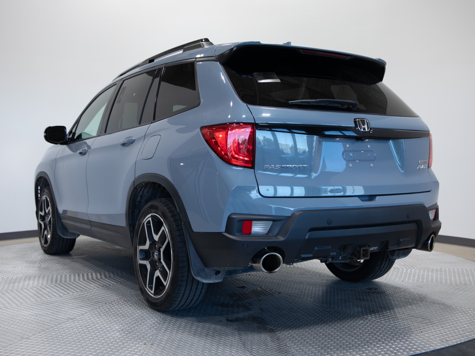 2022 Honda Passport Touring AWD — photo 3