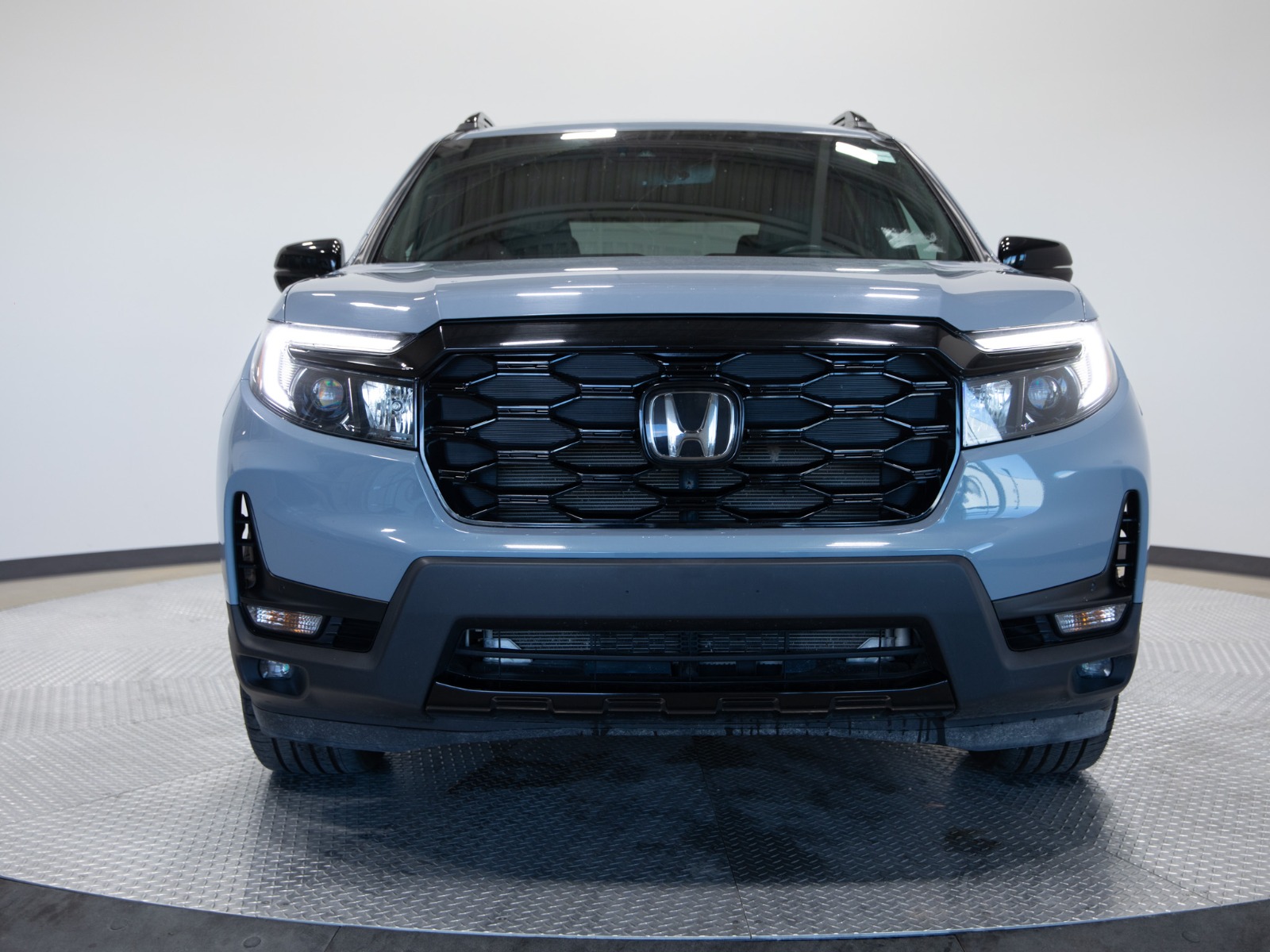 2022 Honda Passport Touring AWD — photo 8