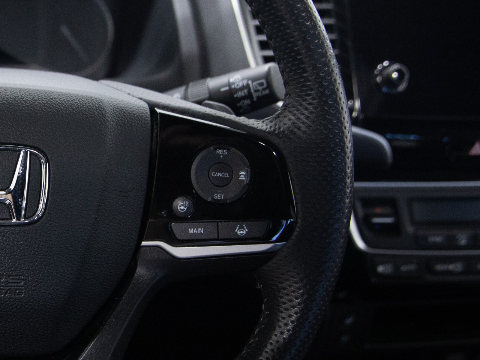 2022 Honda Passport Touring AWD — photo 25