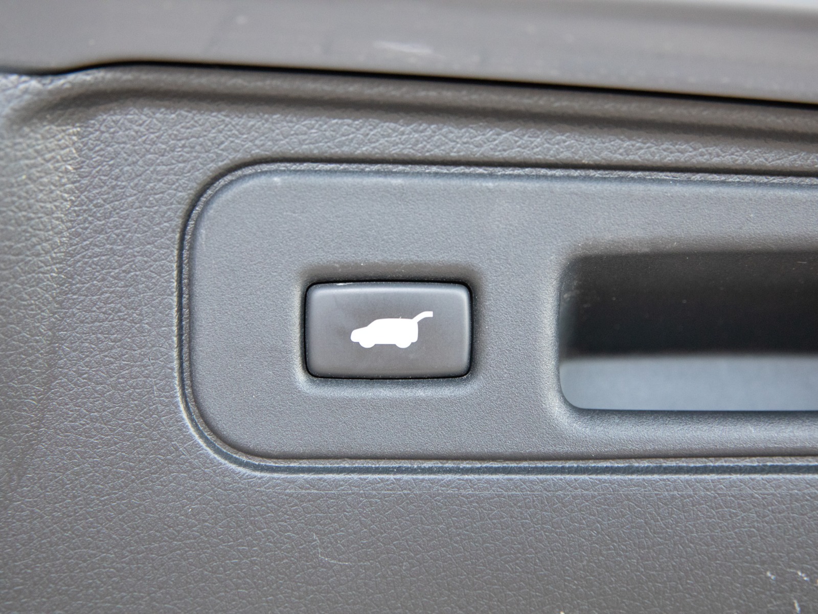 2022 Honda Passport Touring AWD — photo 38