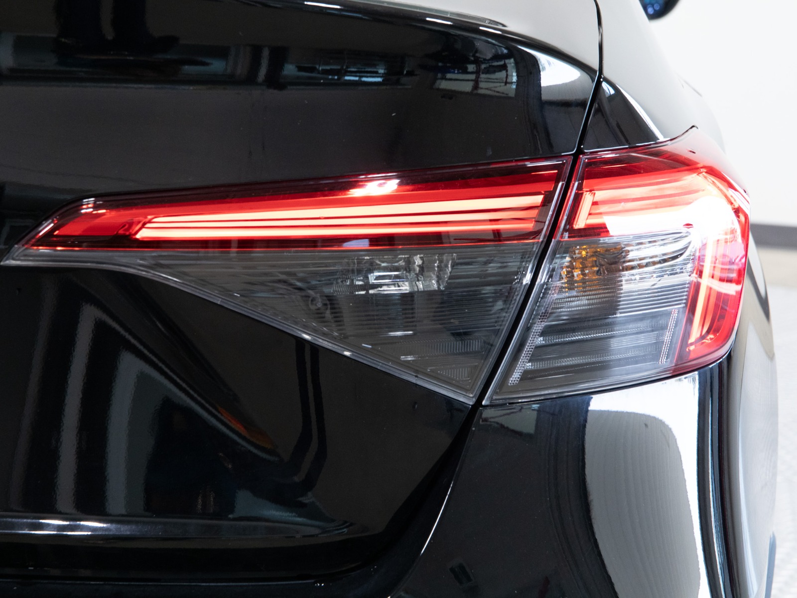2024 Honda Civic Sedan LX-B CVT — photo 13