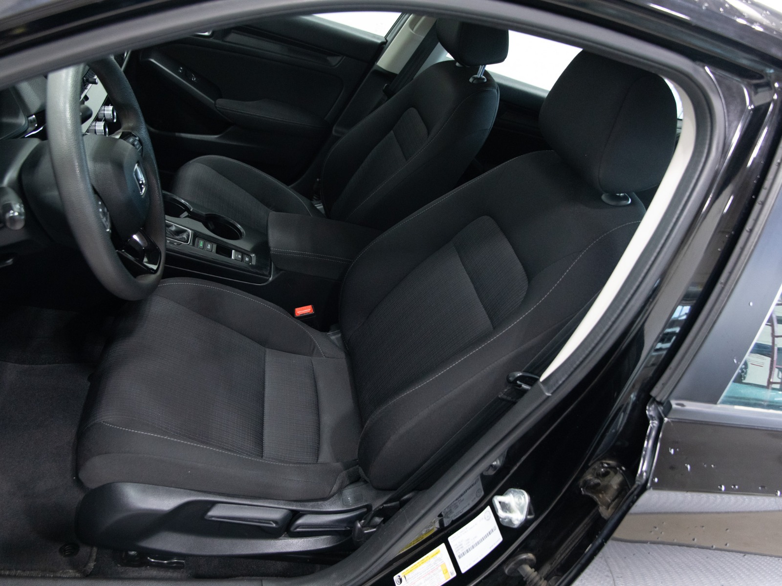 2024 Honda Civic Sedan LX-B CVT — photo 16