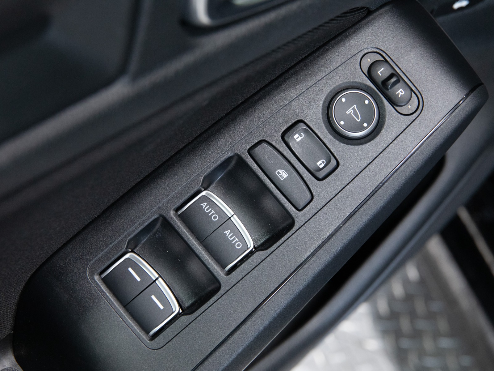 2024 Honda Civic Sedan LX-B CVT — photo 18