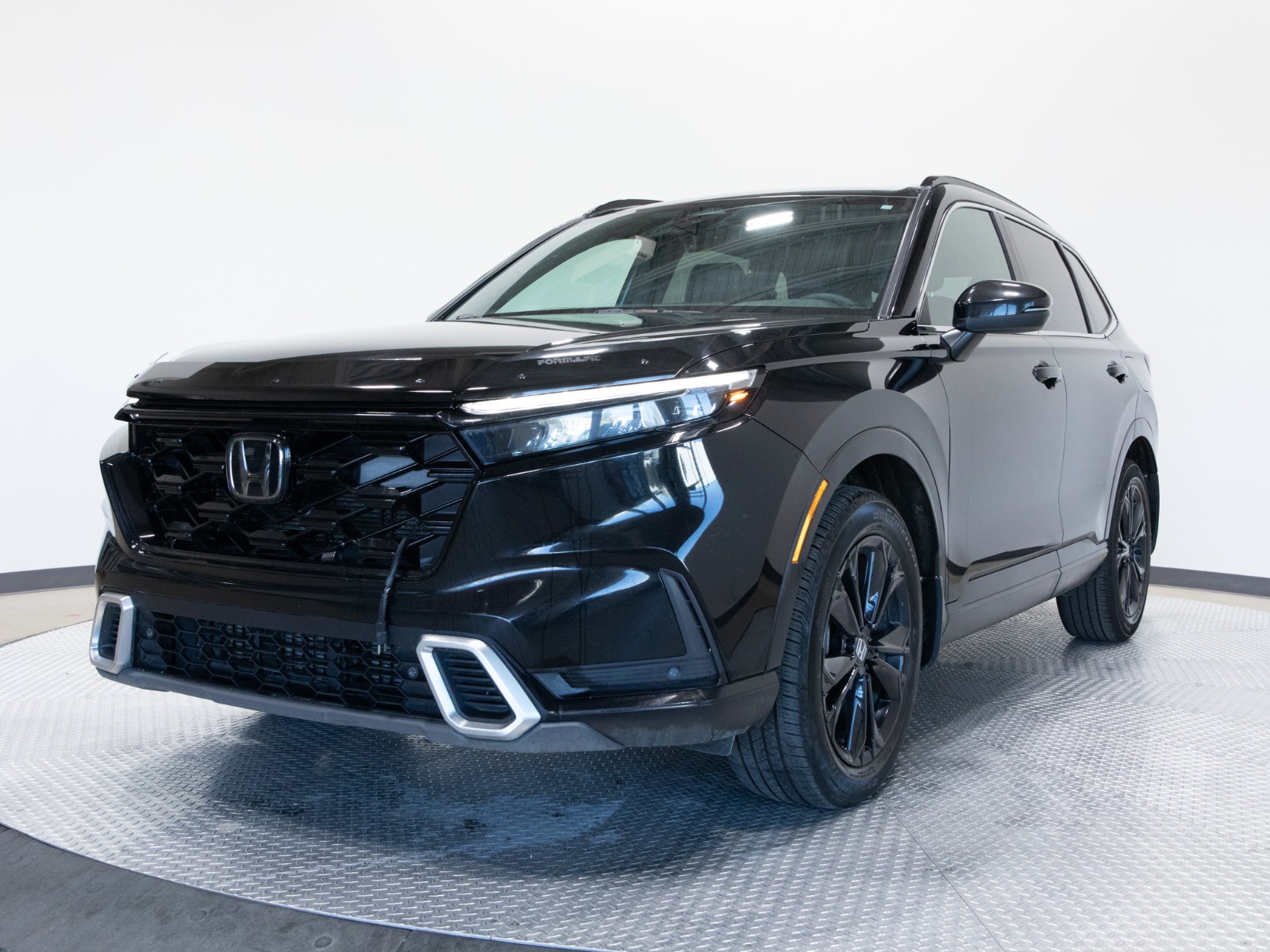 2023 Honda CR-V Hybrid Touring AWD — photo 1