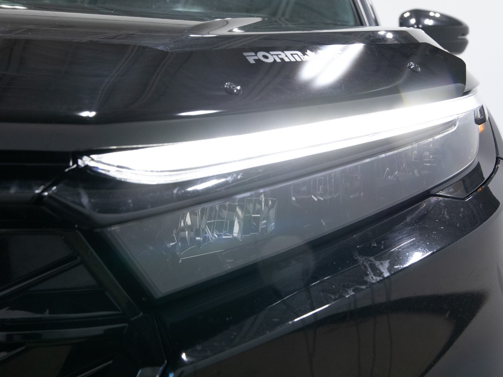 2023 Honda CR-V Hybrid Touring AWD — photo 10