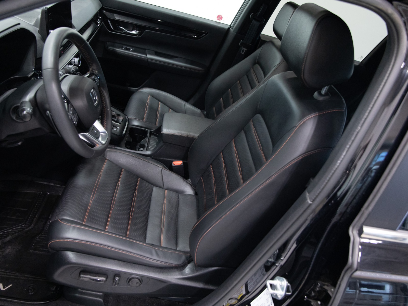 2023 Honda CR-V Hybrid Touring AWD — photo 17