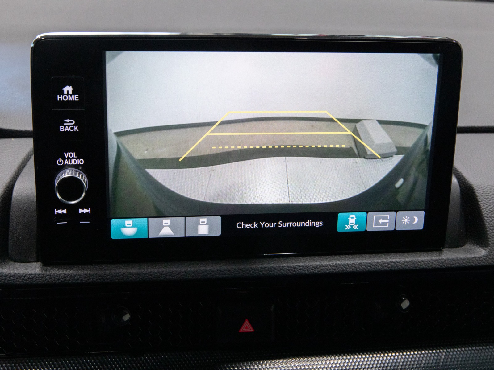 2023 Honda CR-V Hybrid Touring AWD — photo 30